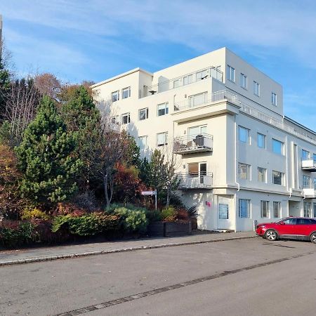 Akh81 Apartment Akureyri Ngoại thất bức ảnh